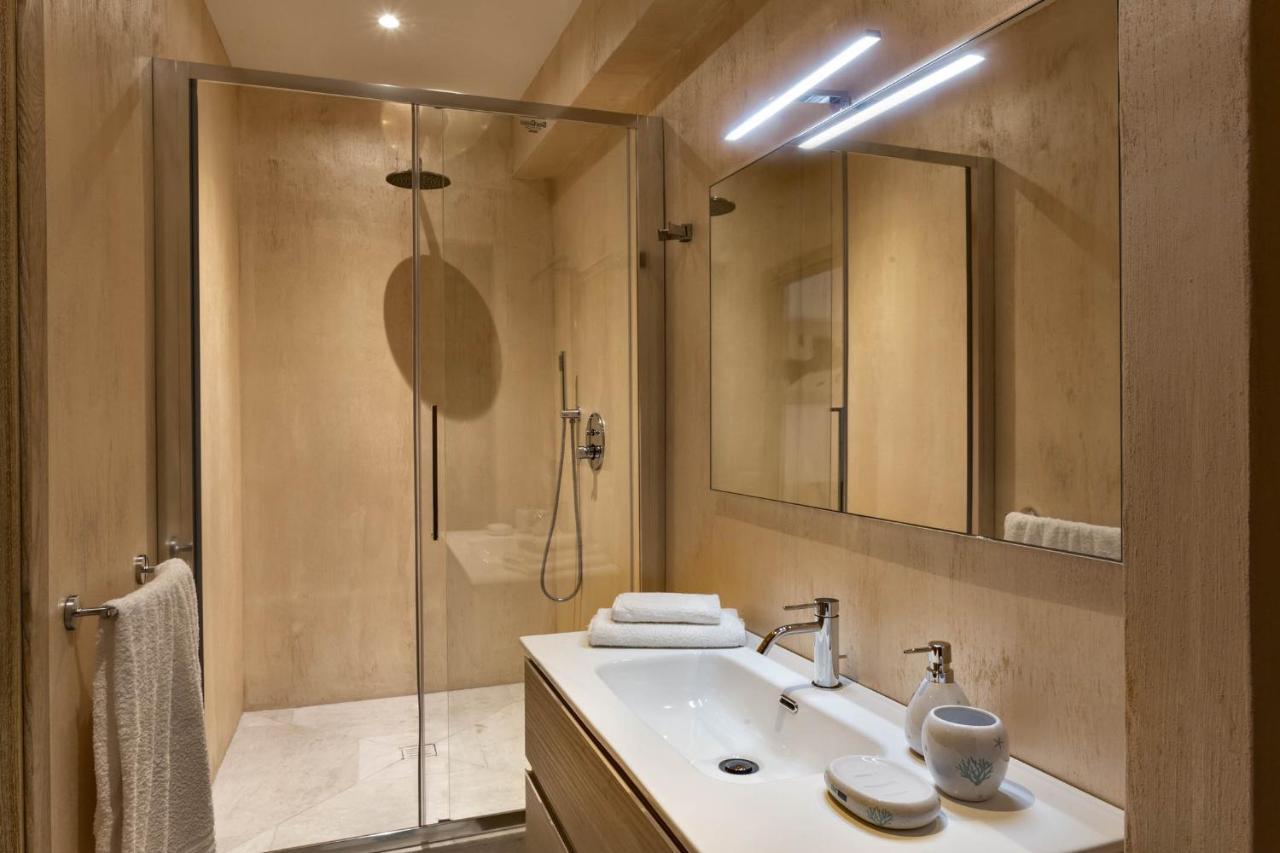 Iconic Luxury Suites Abbiadori Экстерьер фото